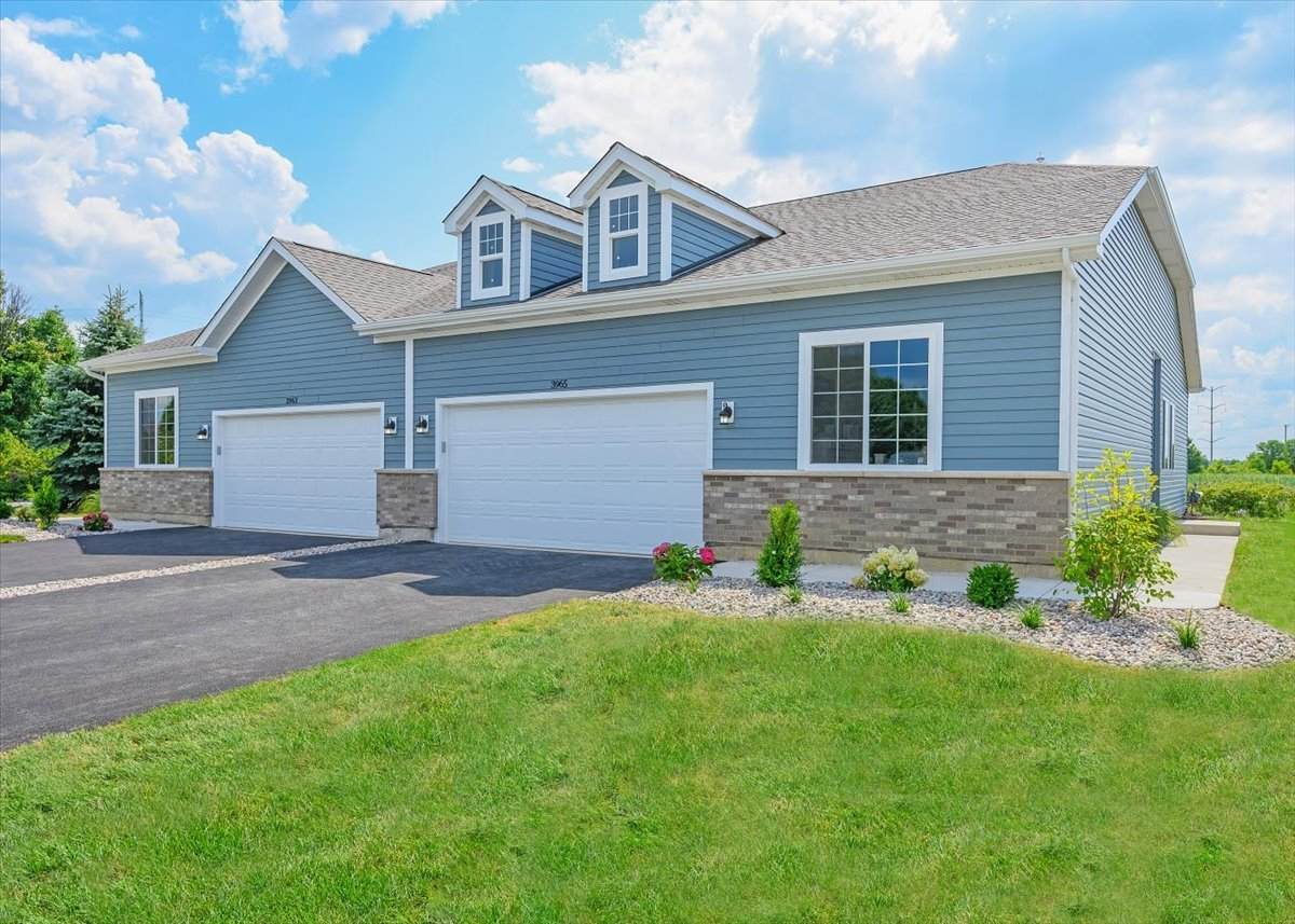 4062 Shoeger Court - Photo 1