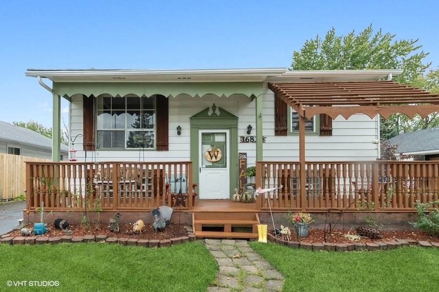 16830 90th Avenue - Photo 1