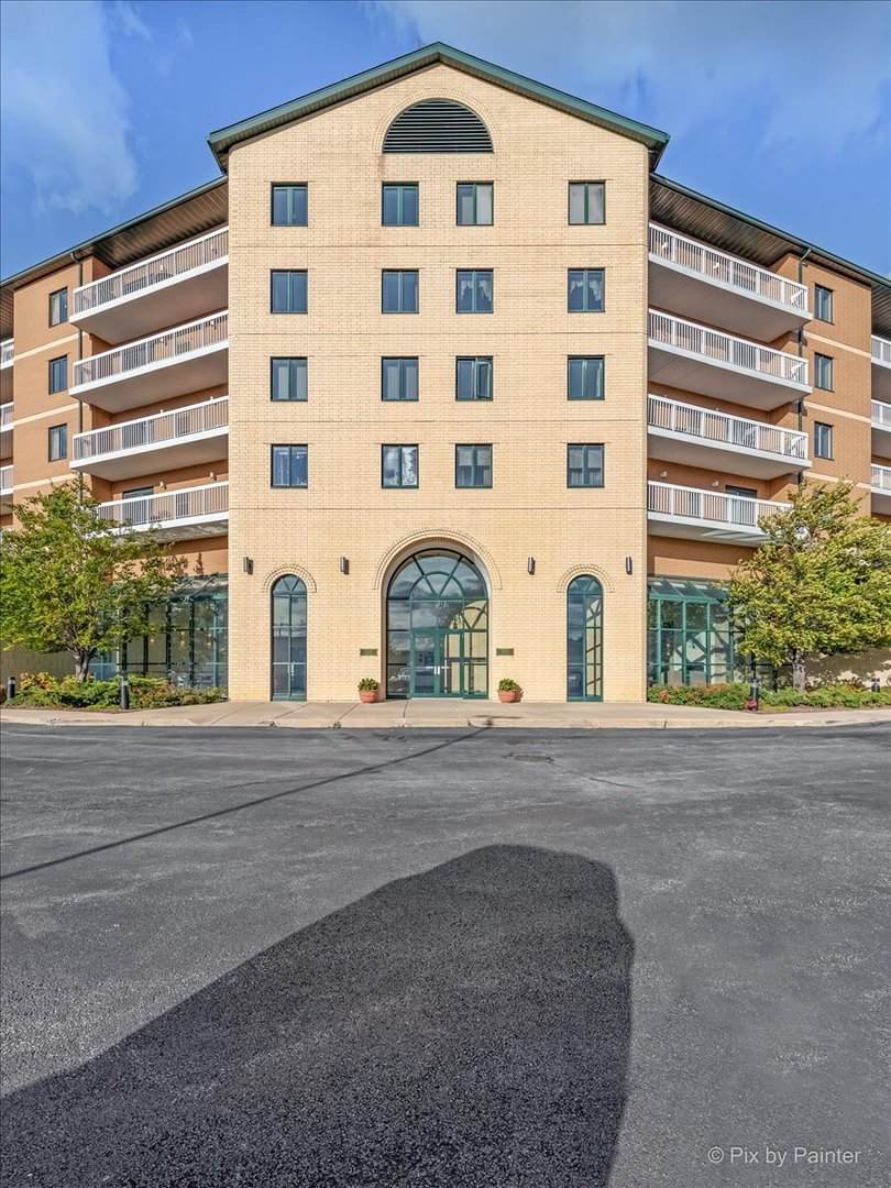 1500 Ardmore Avenue - Photo 1