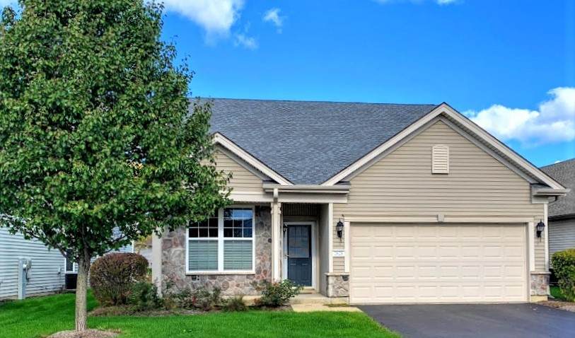 2628 Venetian Lane - Photo 1