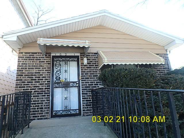 10221 Union Avenue - Photo 1