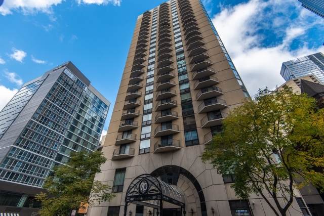 70 Huron Street - Photo 1