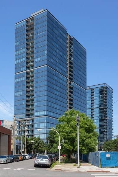 860 Blackhawk Street - Photo 1