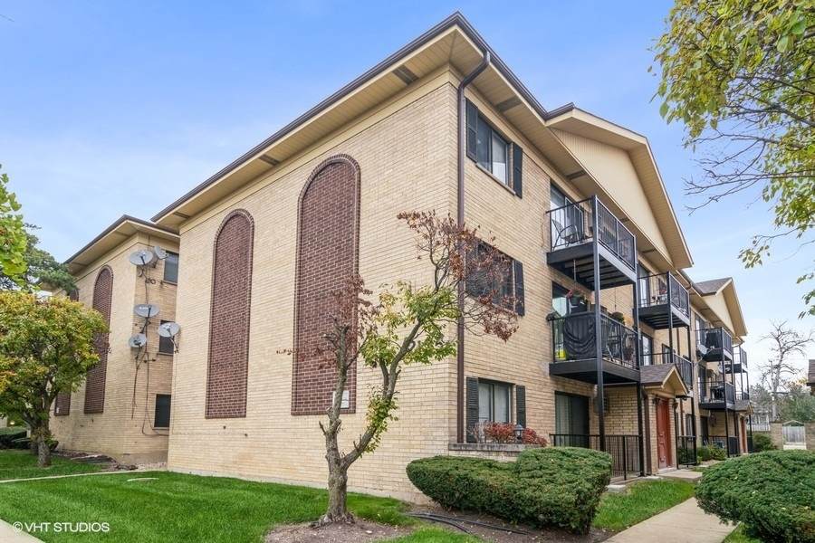 2135 Harlem Avenue - Photo 1