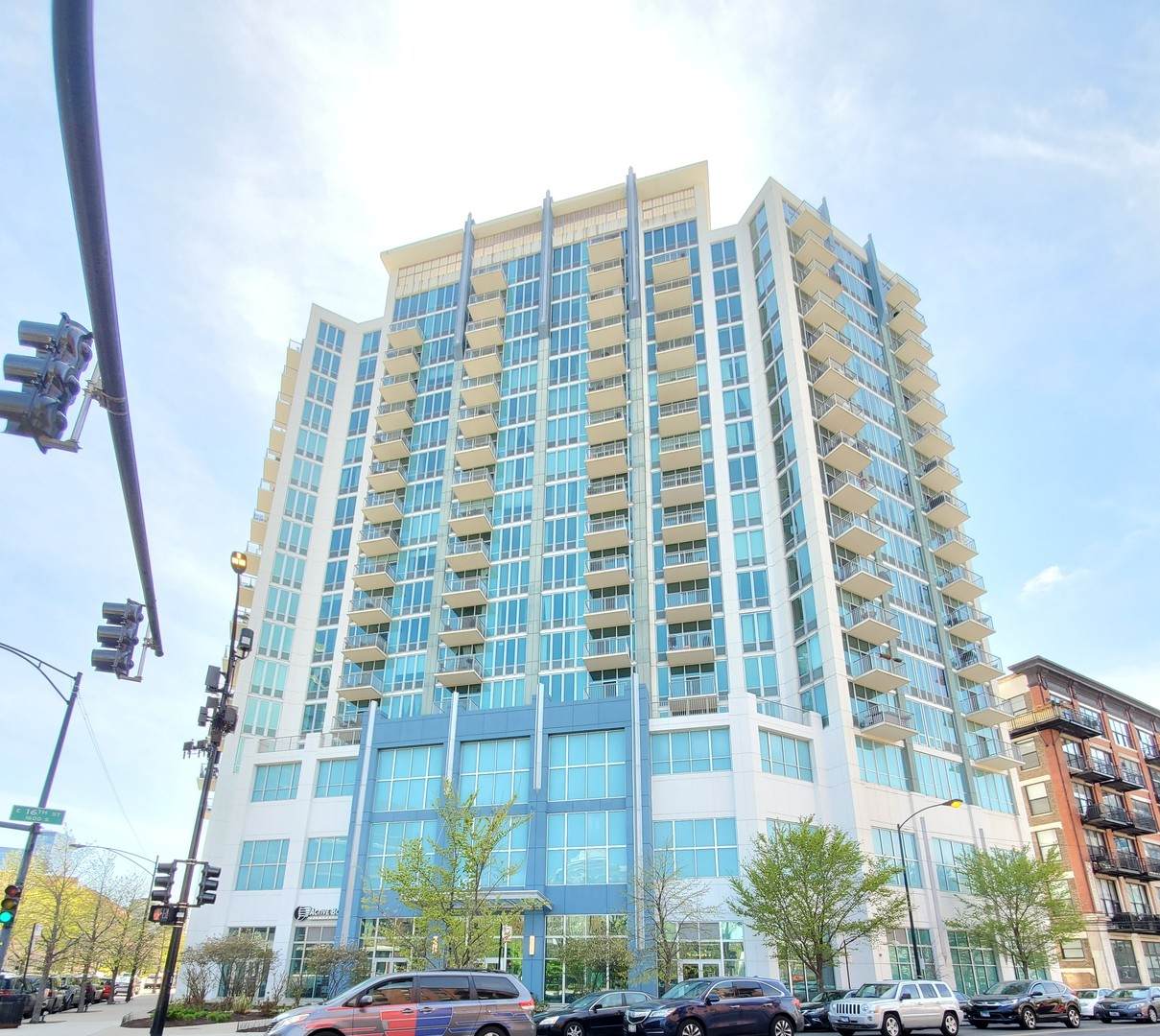 1600 Indiana Avenue - Photo 1