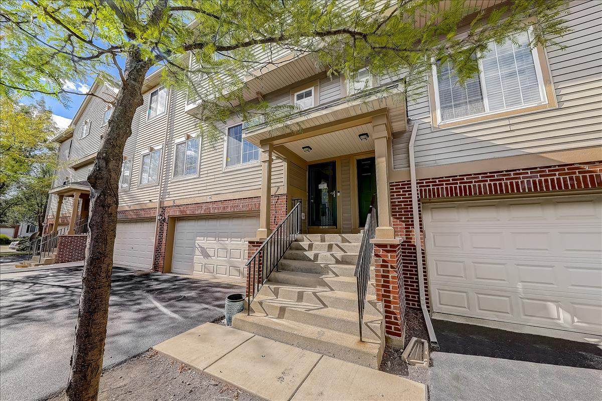 7 Monarch Drive - Photo 1