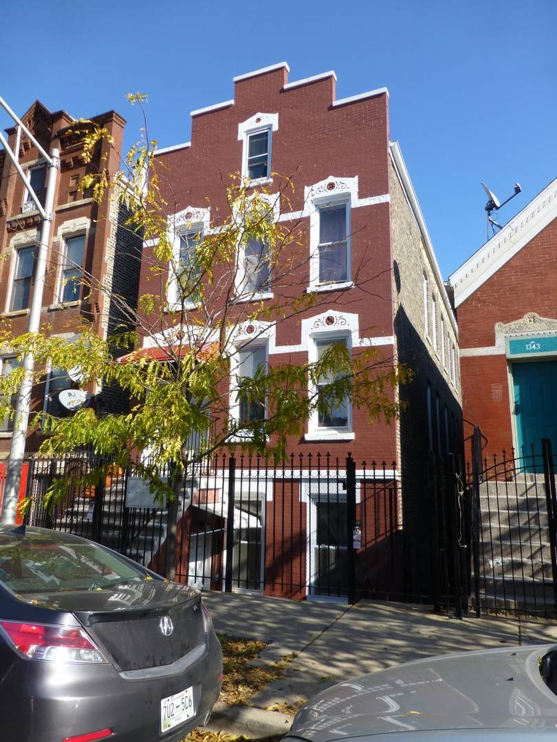 1345 Bosworth Avenue - Photo 1