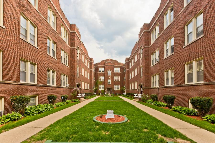 1329.5 Touhy Avenue - Photo 1