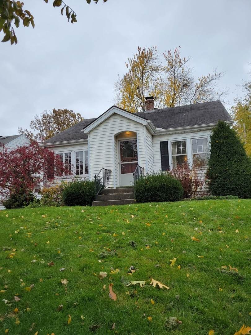 1223 Oakland Avenue - Photo 1