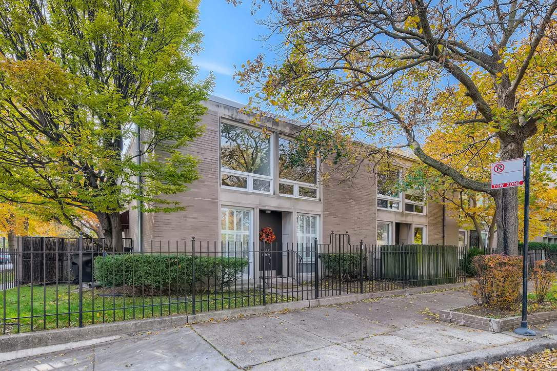 1515 56th Street - Photo 1