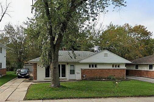 444 Indianwood Boulevard - Photo 1
