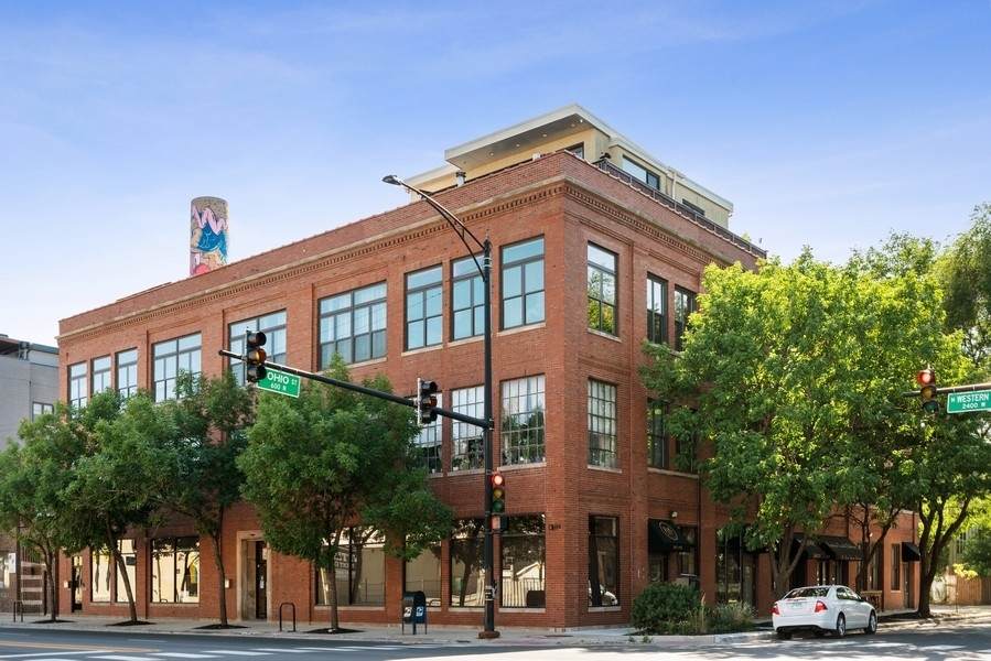 2401 Ohio Street - Photo 1