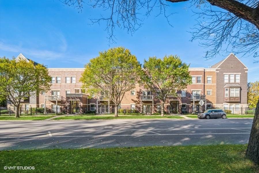 4168 Drexel Boulevard - Photo 1