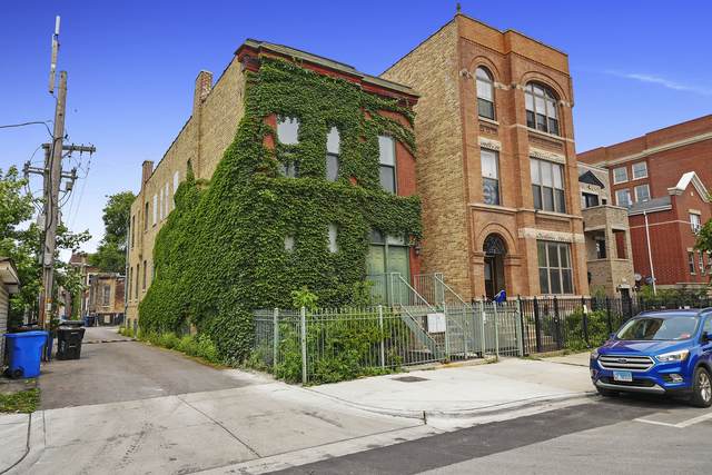 2742 Augusta Boulevard - Photo 1