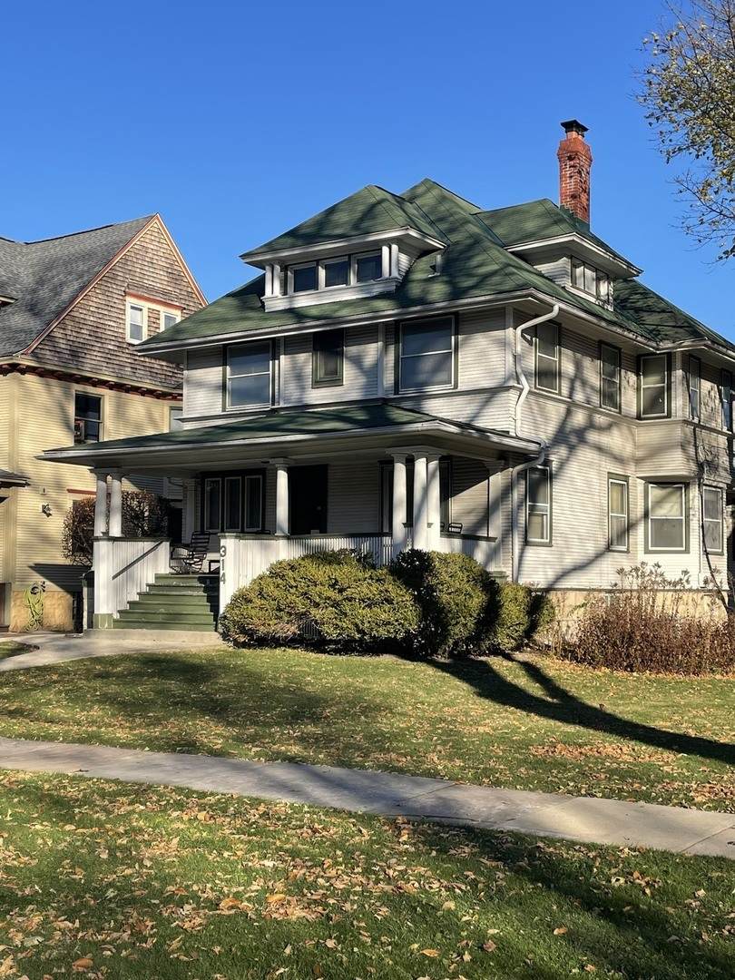 314 Wesley Avenue - Photo 1