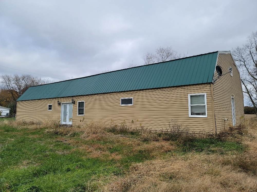 512 Alvord Street - Photo 1
