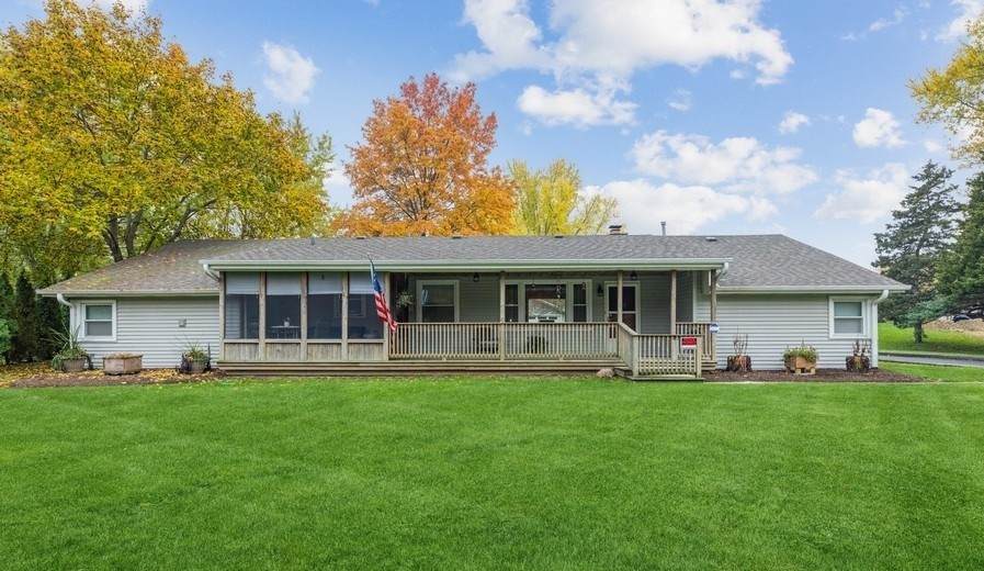 2023 Thorn Lane - Photo 1