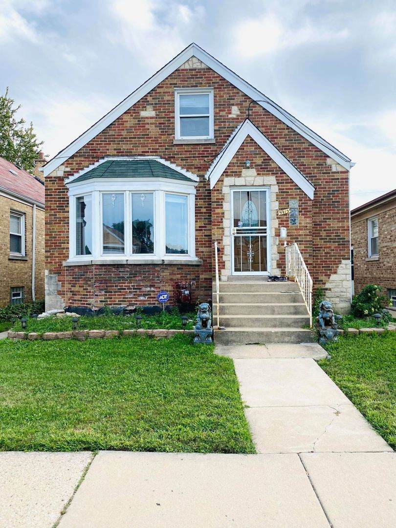 5915 Foster Avenue - Photo 1