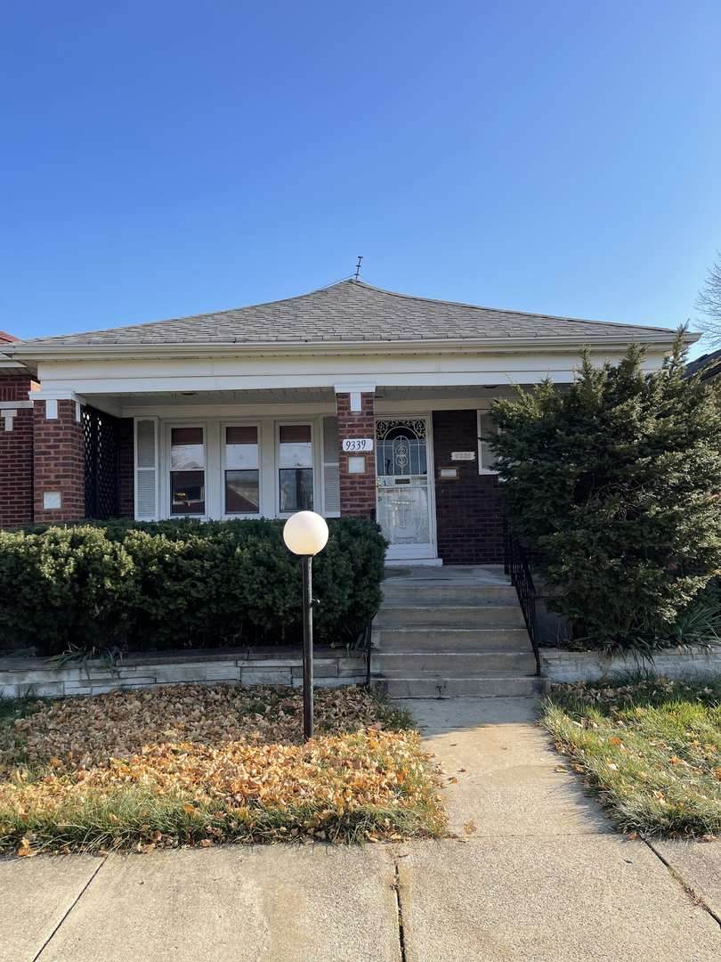 9339 Eberhart Avenue - Photo 1