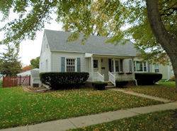 631 14th Street - Photo 1
