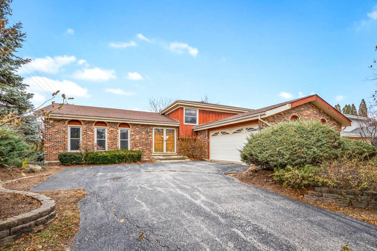 1904 Carlyle Place - Photo 1