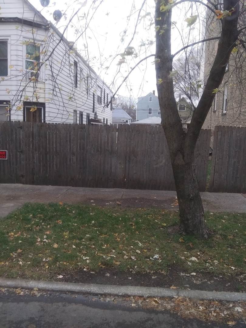 3085 Elbridge Avenue - Photo 1
