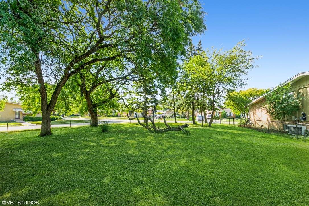 11656 Kenton Avenue - Photo 1