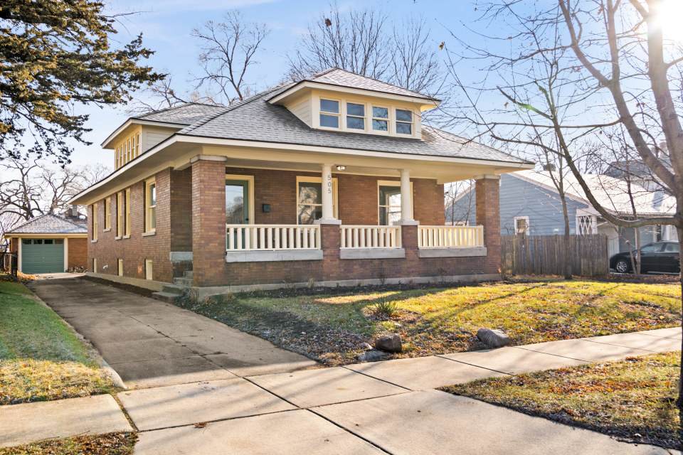 505 Arlington Avenue - Photo 1