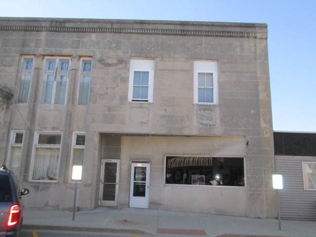 124 Railroad Street - Photo 1
