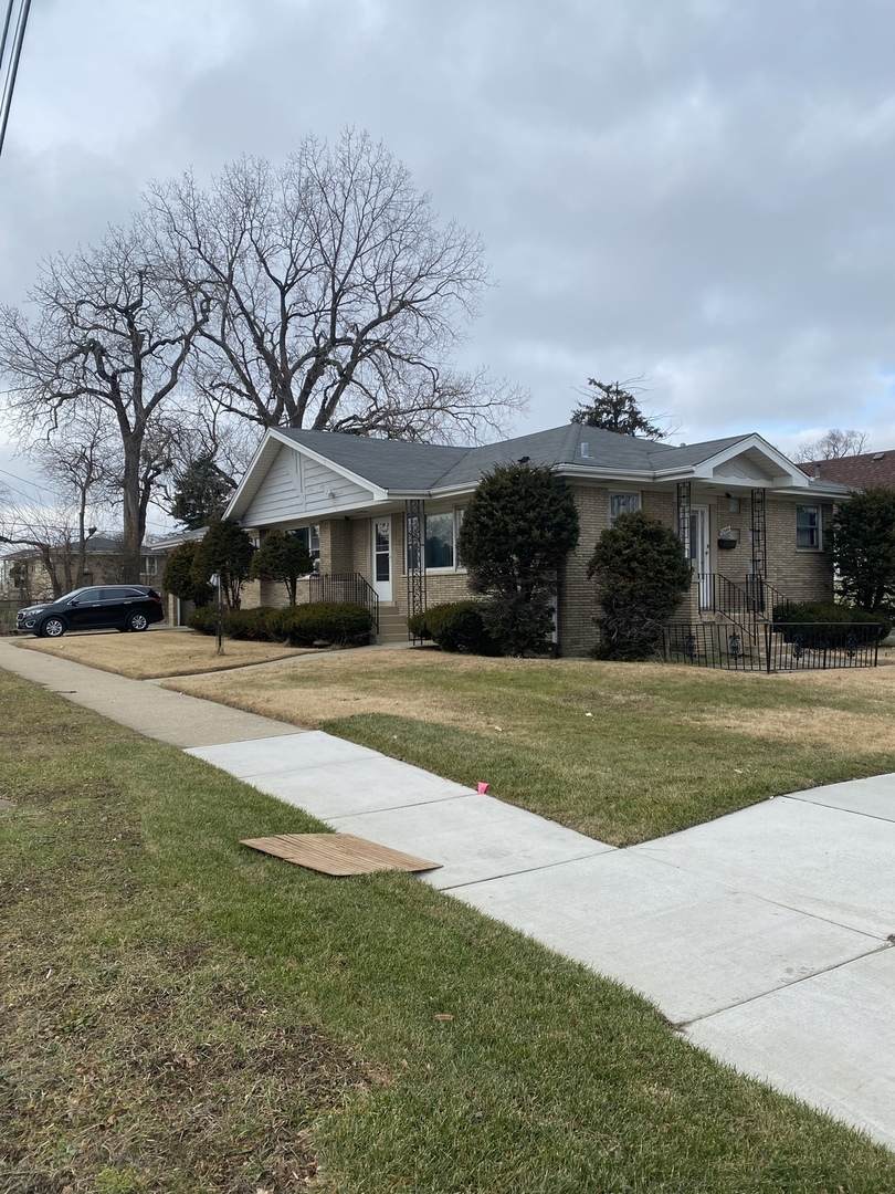 12840 Loomis Street - Photo 1