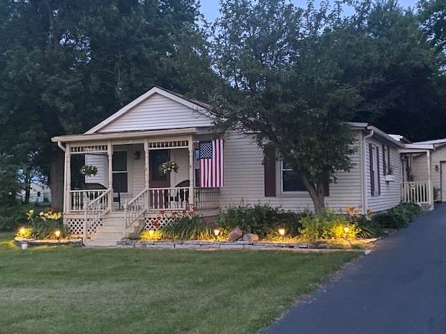 46W551 Main Street Road - Photo 1