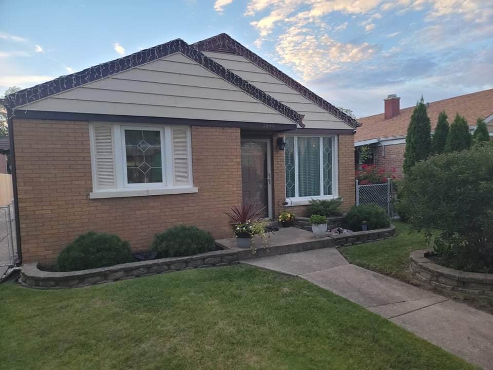 3240 Washington Street - Photo 1