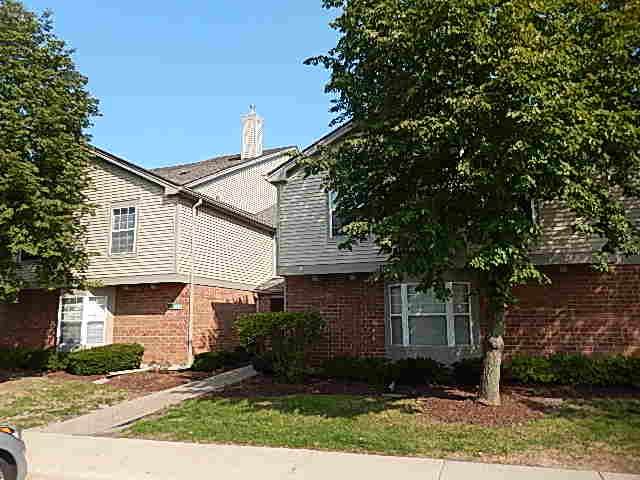 108 White Oak Court - Photo 1