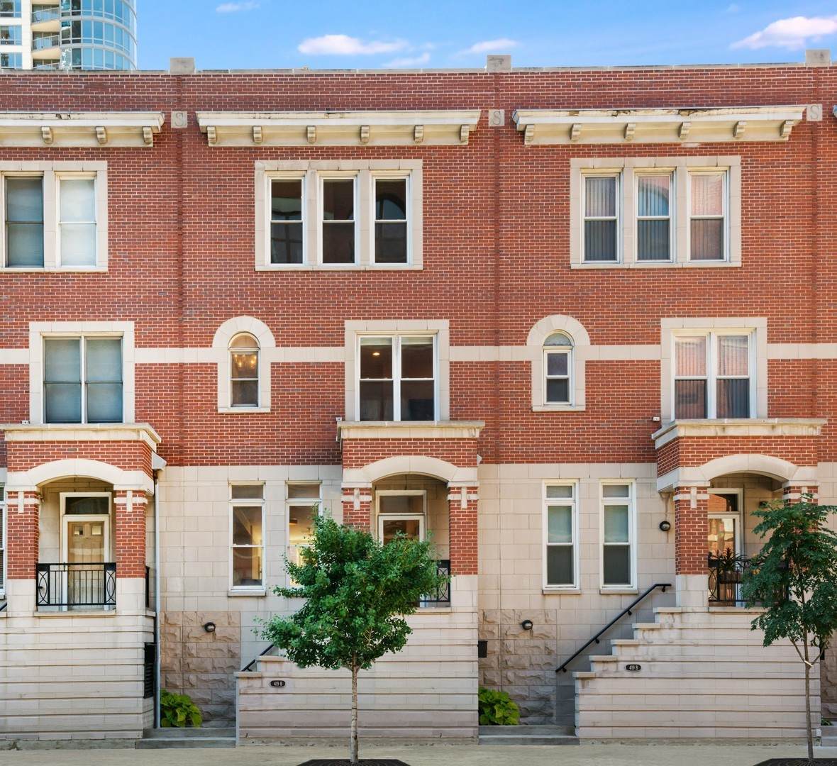 419 Grand Avenue - Photo 1