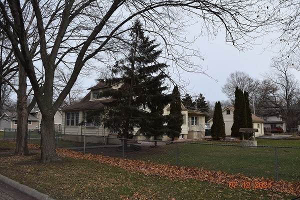 3213 Ezra Avenue - Photo 1