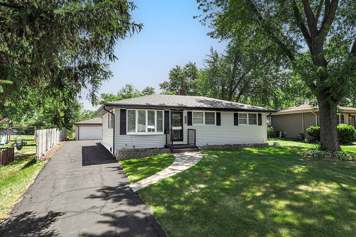 5909 Woodward Avenue - Photo 1