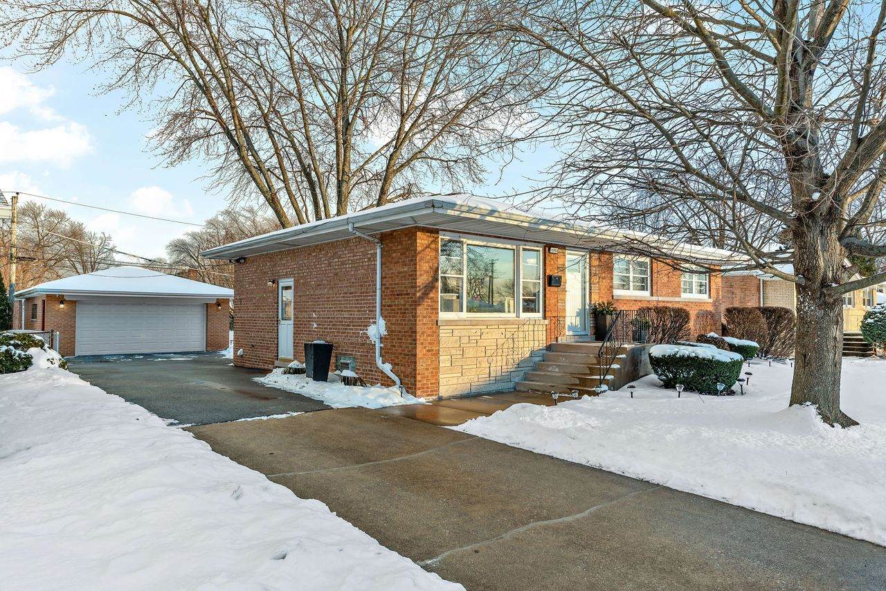 15353 Drexel Avenue - Photo 1