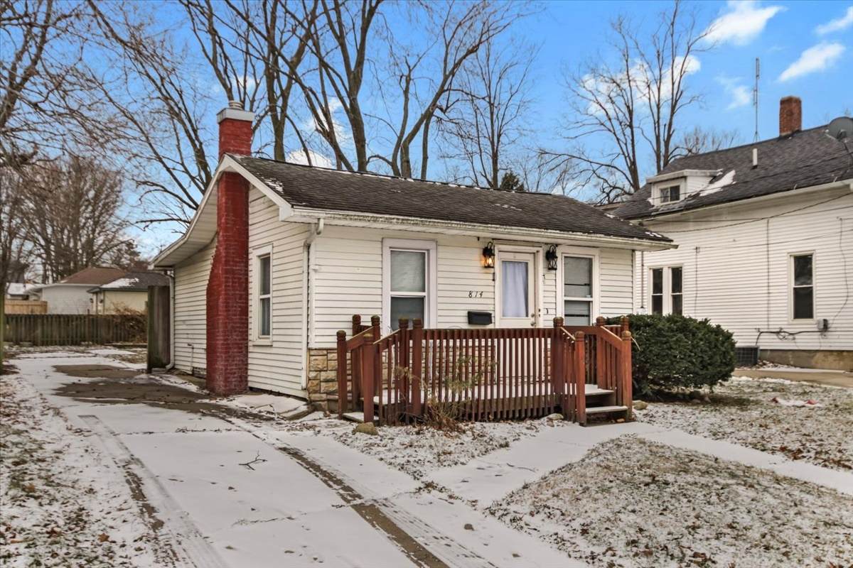 814 Macarthur Avenue - Photo 1