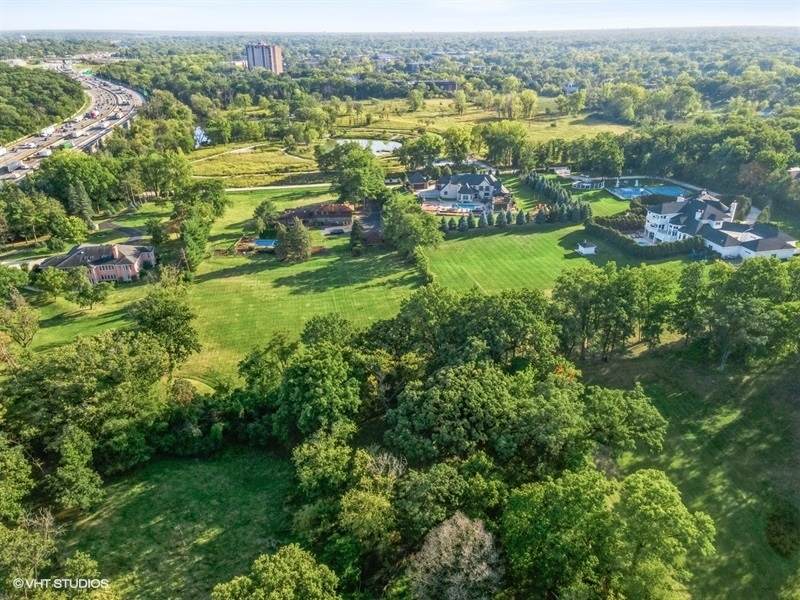 115 Oak Brook Road - Photo 1