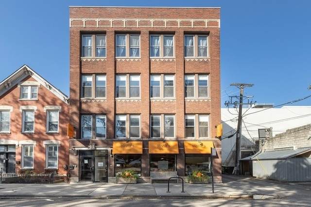 2014 Wabansia Avenue - Photo 1