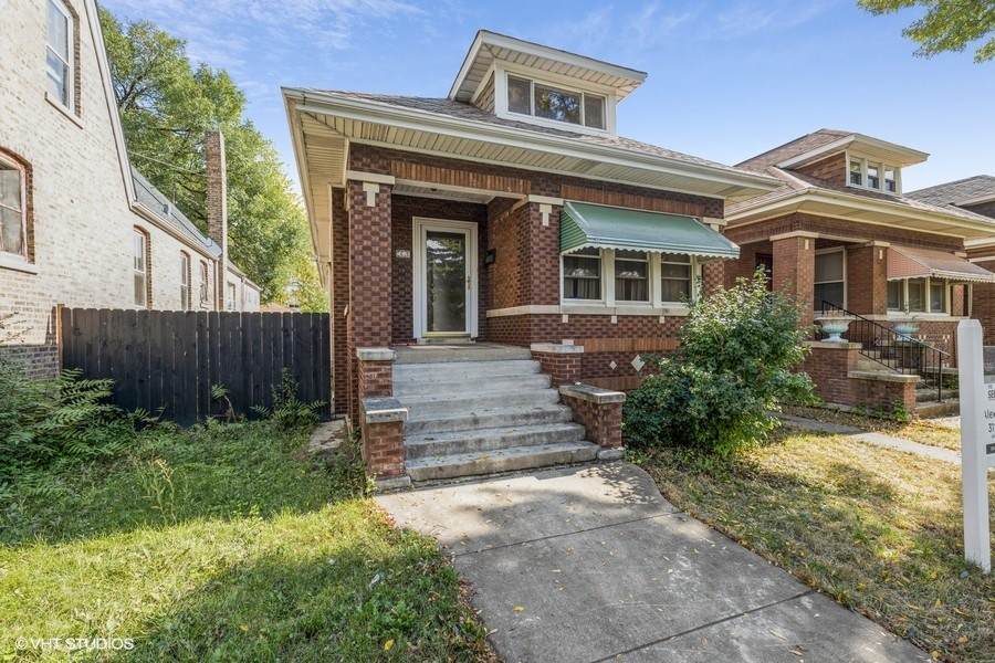 5615 Sacramento Avenue - Photo 1