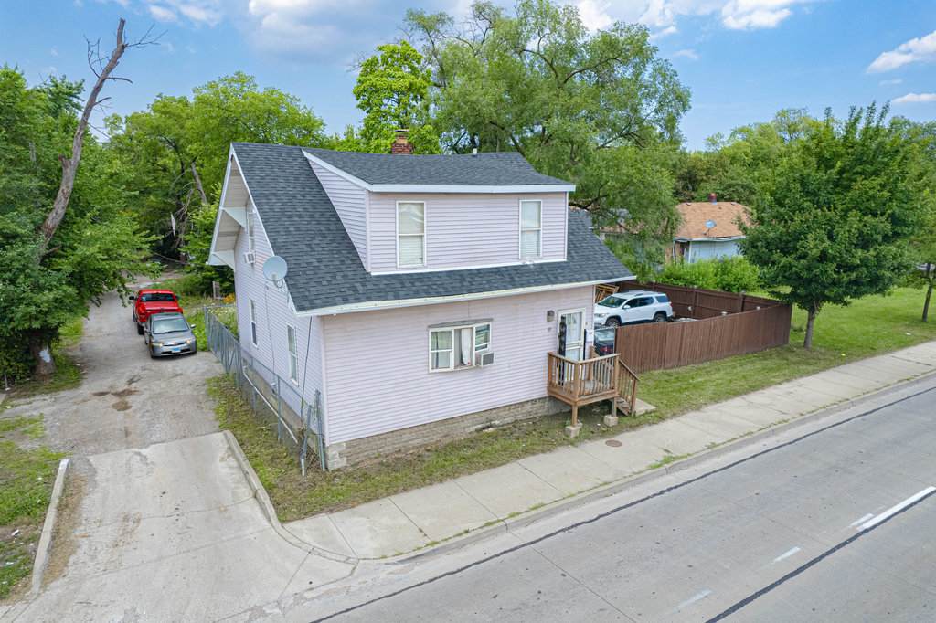 69 159th Street - Photo 1