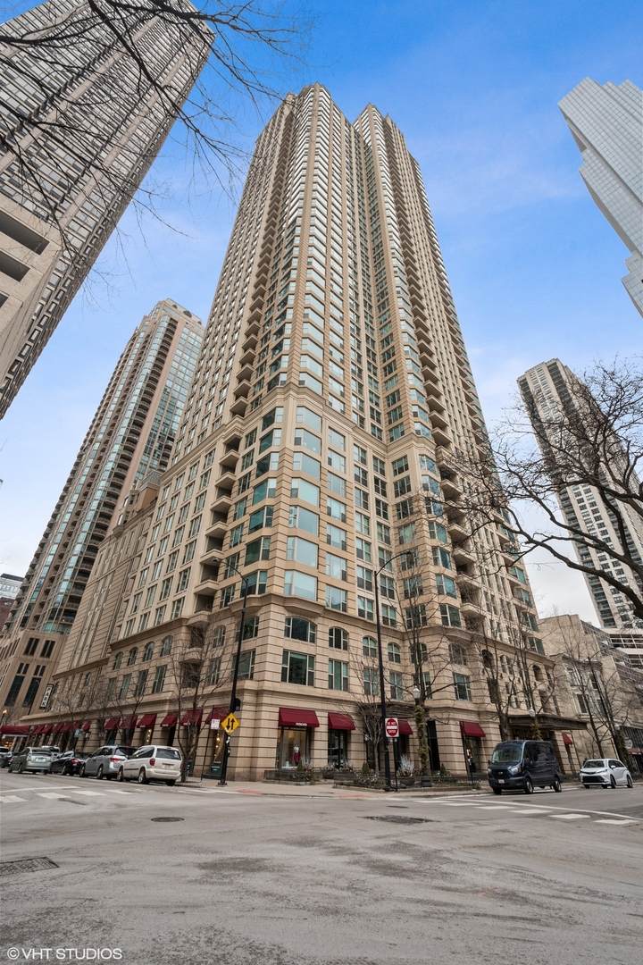 25 Superior Street - Photo 1