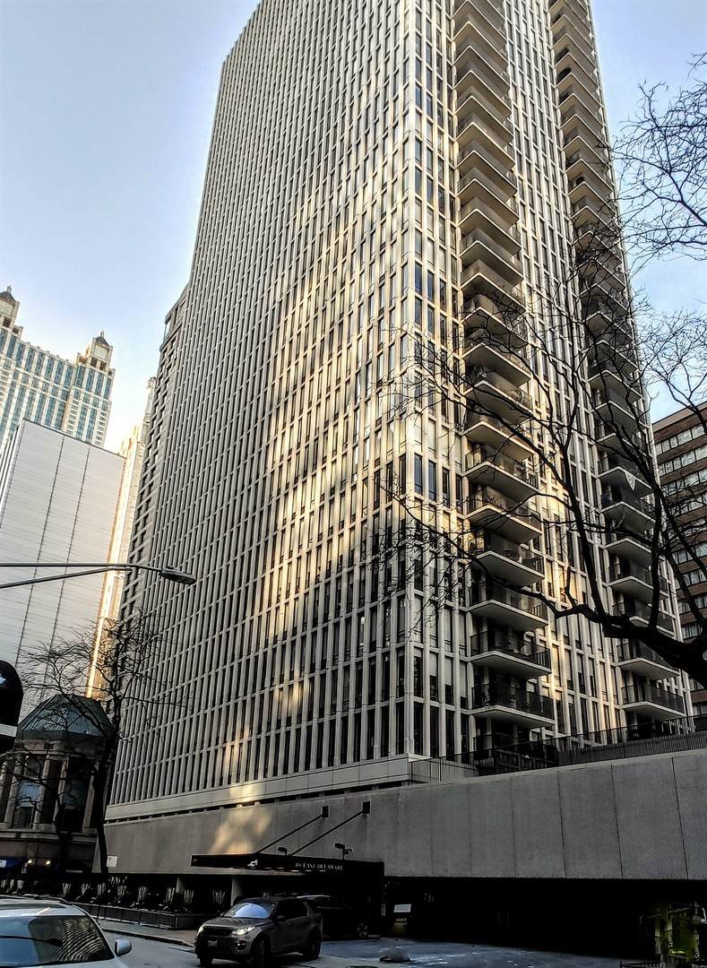 200 Delaware Place - Photo 1