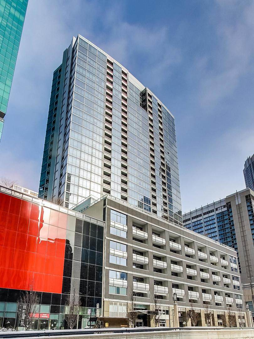 240 Illinois Street - Photo 1