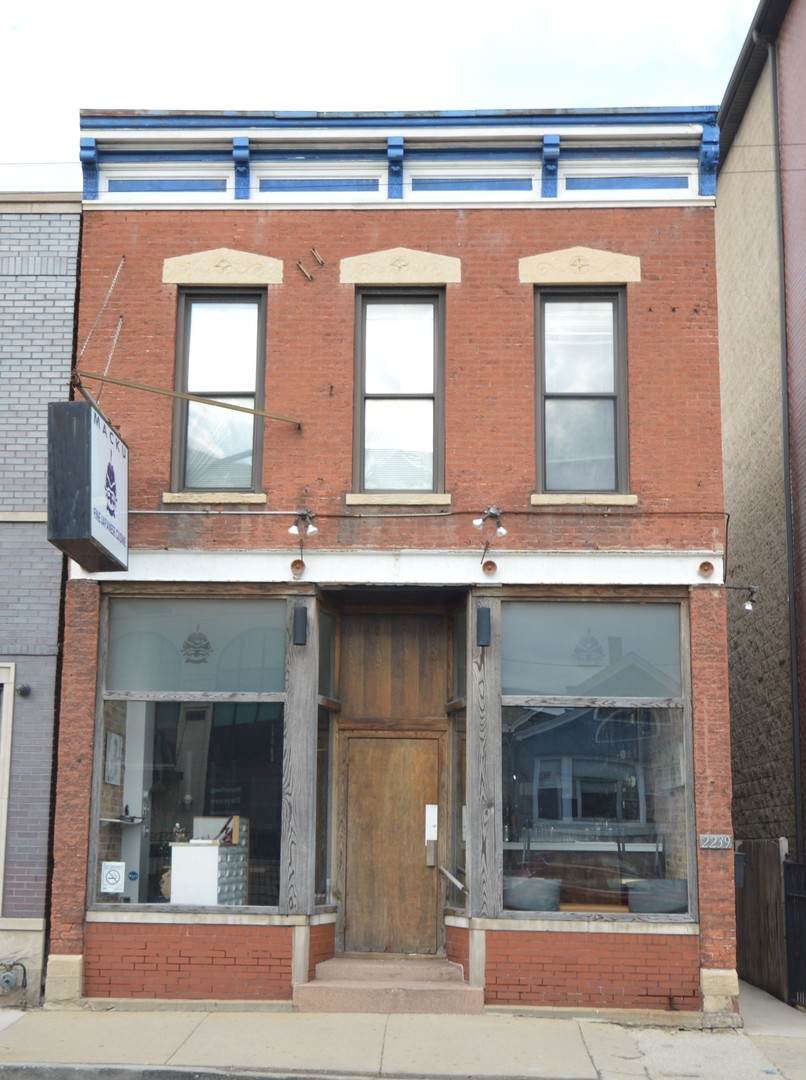 2239 Clybourn Avenue - Photo 1