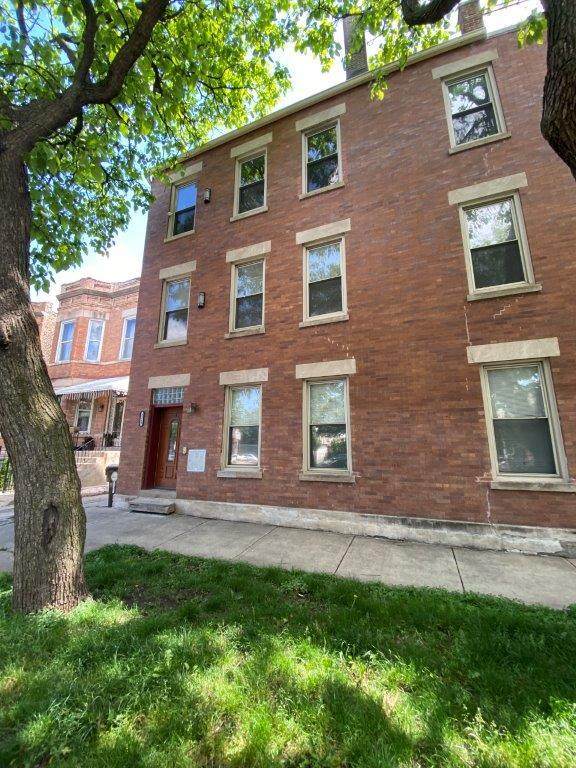 2249 Bell Avenue - Photo 1
