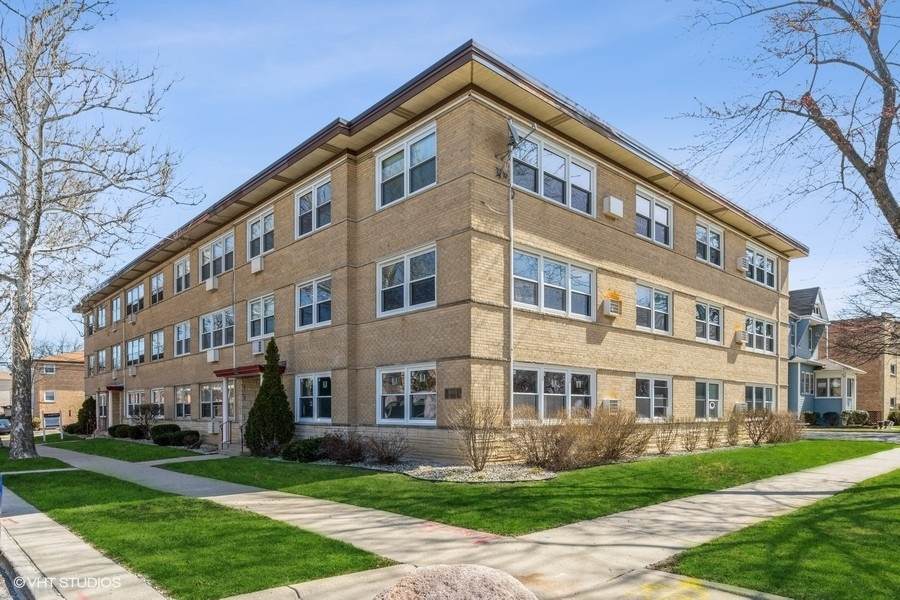 6801 Ozark Avenue - Photo 1