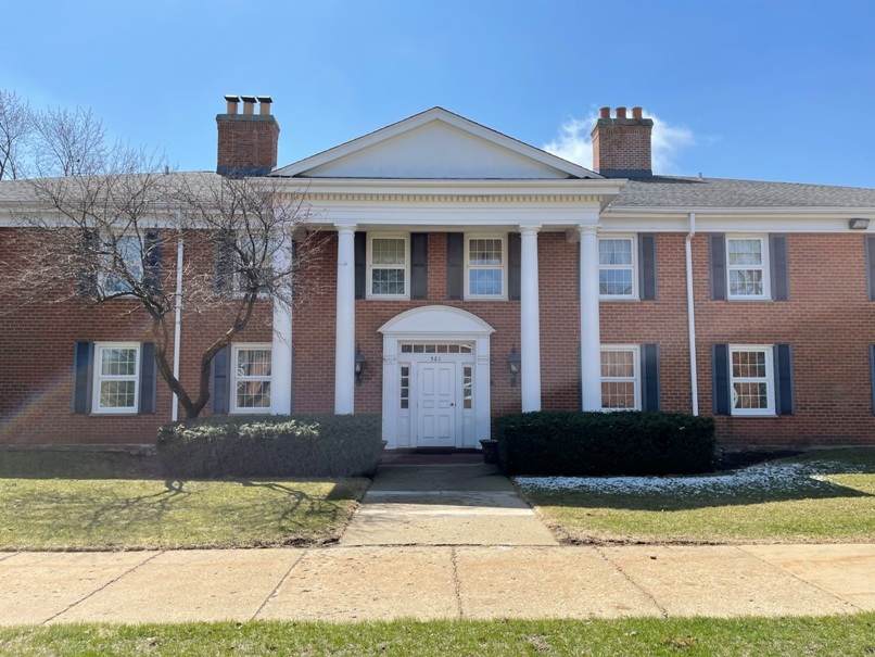 521 Coventry Lane - Photo 1