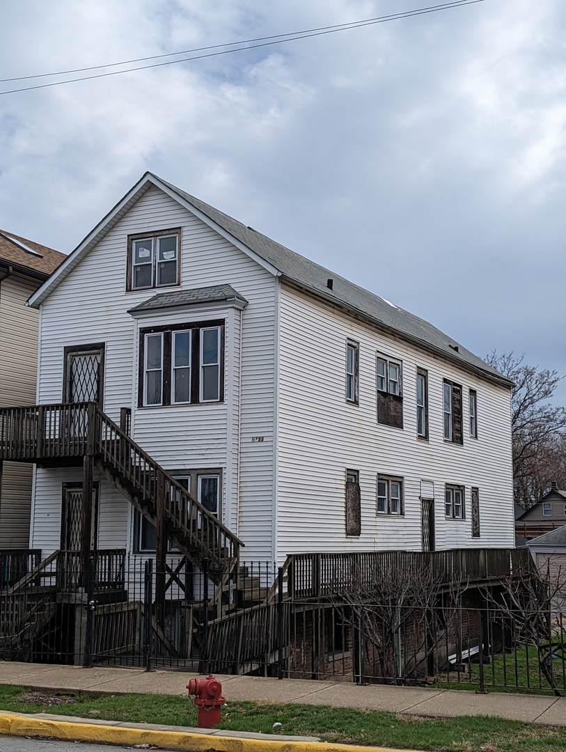 8733 Houston Avenue - Photo 1